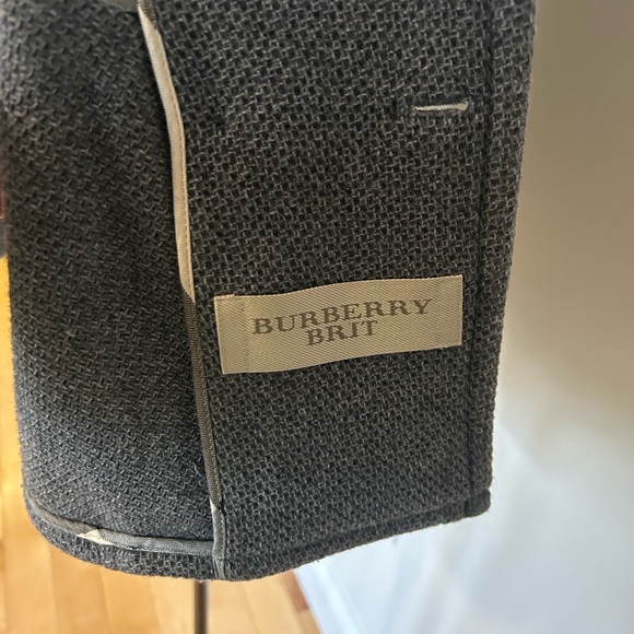 Meet your Posher, Bethana - Picture 1 of 1